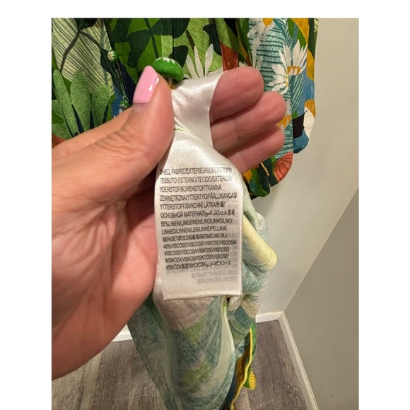 FARM Rio Tropical Print Jumpsuit - Picture 8 of 8